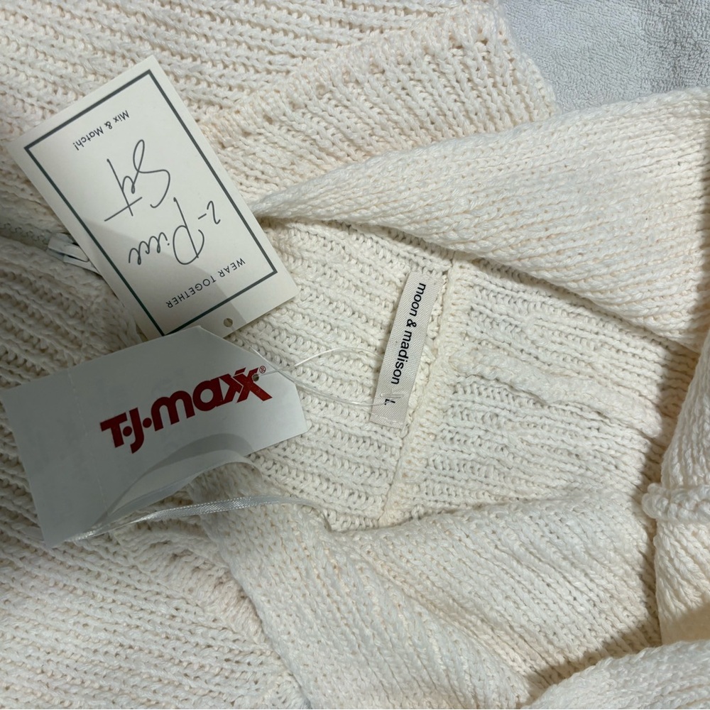 moon & madison Cream Ribbed Knit Cardigan
